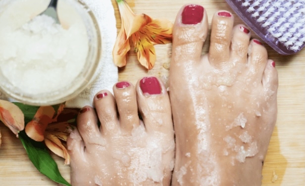 Luxe Gel Pedicure