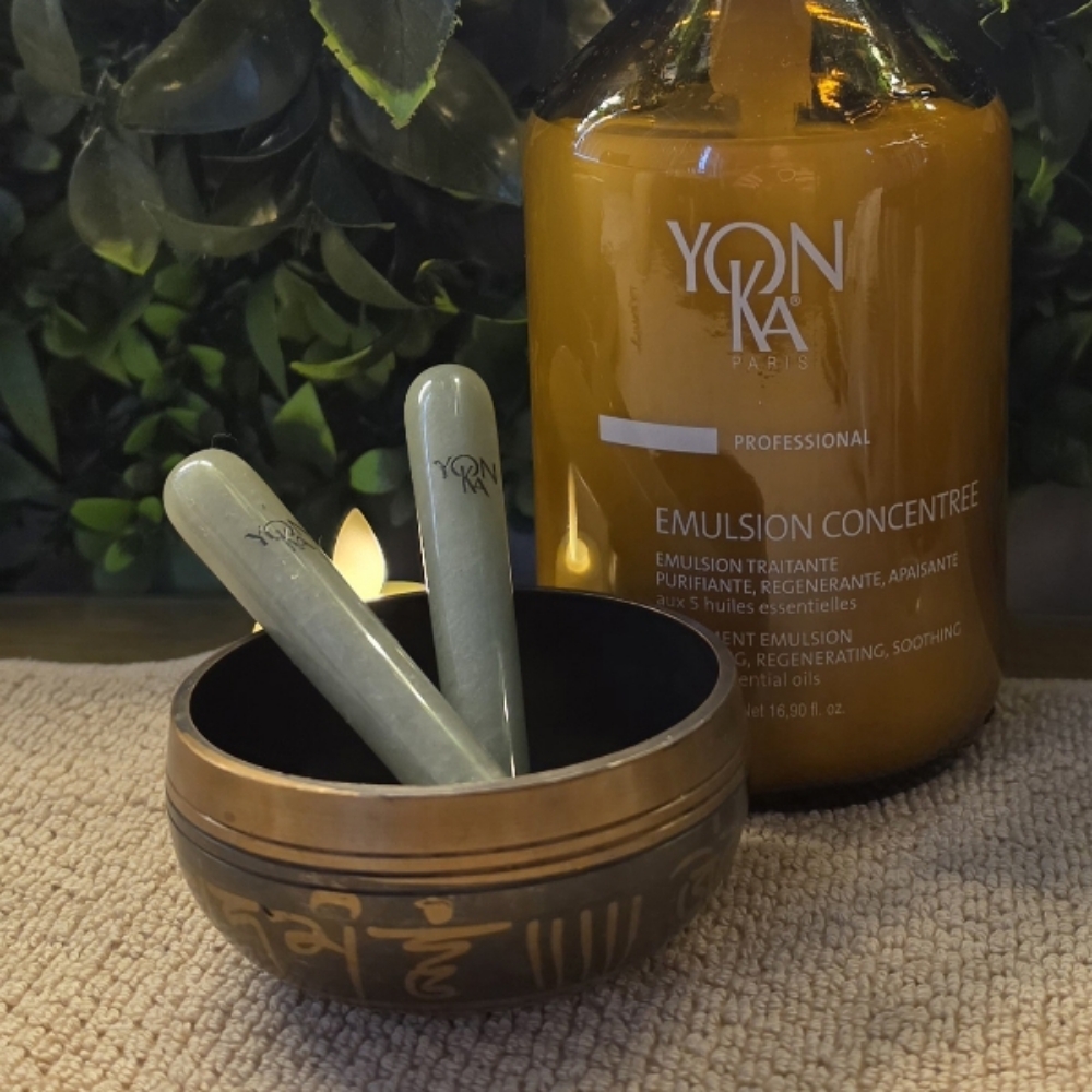 AVENTURINE CRYSTAL MASSAGE at Botanica French Skincare Studio in Novi, MI