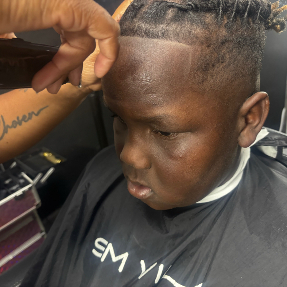 Kids Retwist & Style With A Haircut at DiamondDLocs in Fort Myers, FL