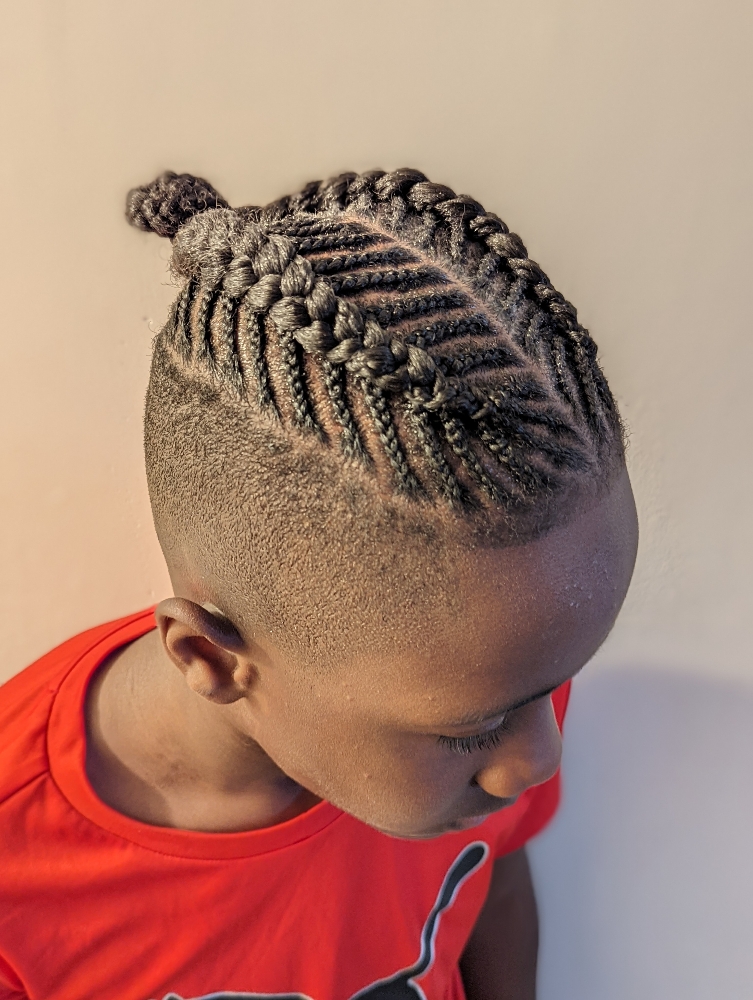 Men's Bun/ Half Head Services at Braids By Bri in Nashville, TN