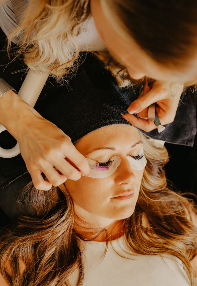 Novalash 3 Week Volume Touch Up