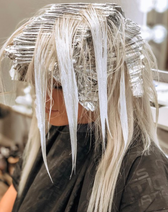 Full Higlight + Glaze + Blowdry