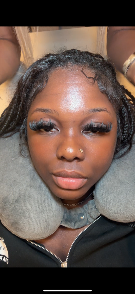 Cluster Lashes