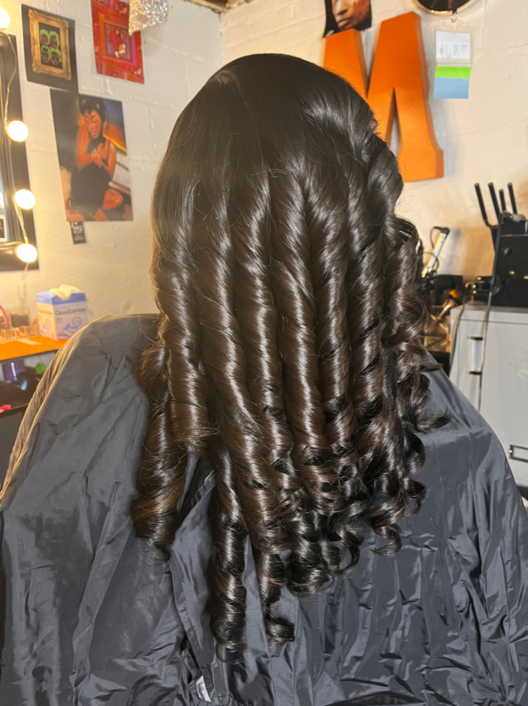 Kurls at Malayzian Stylez in Hammond, IN