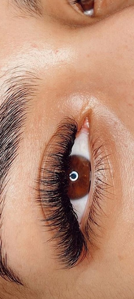 Full Set Volume Lashes (Subtle Set)