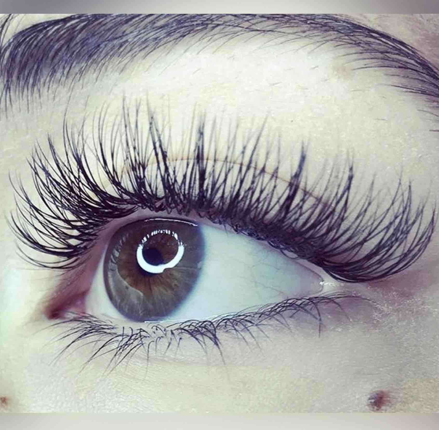 2-3 Week Eyelash Fill