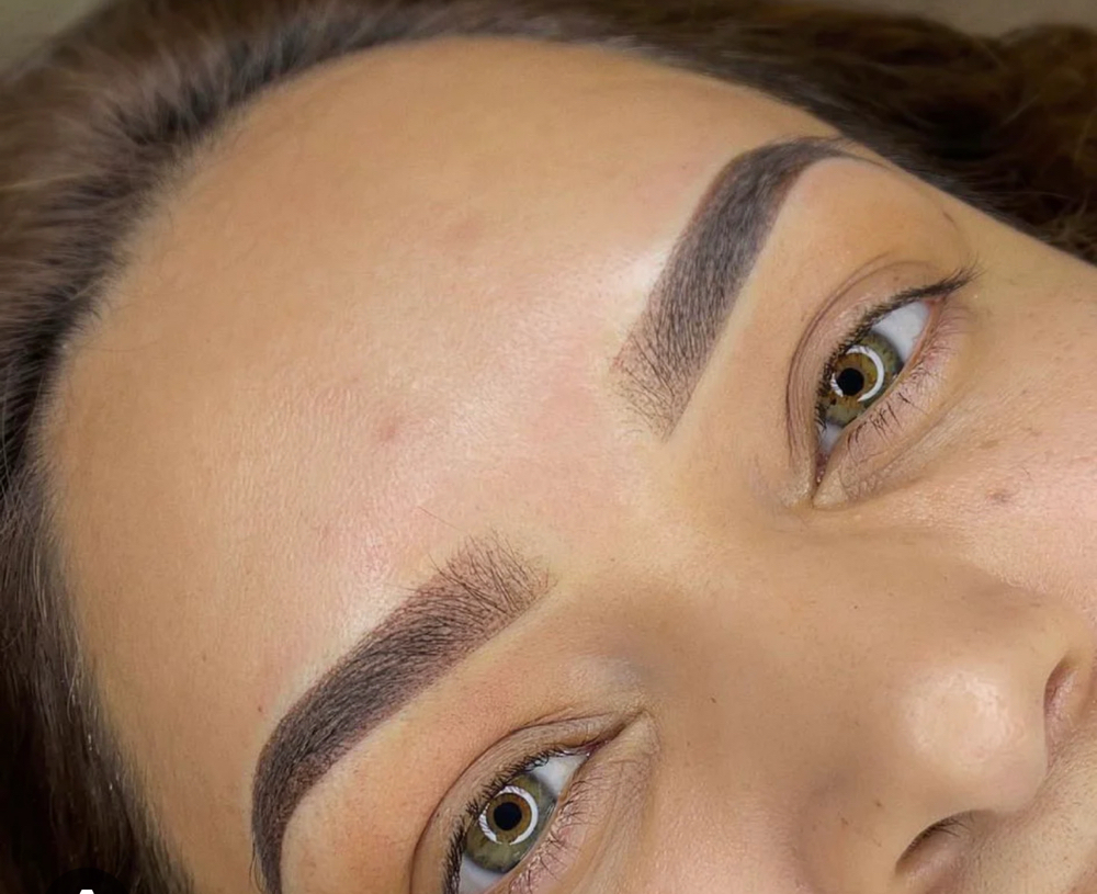 Powder Ombre’ Brows ✨ at Elite Luxe  MedSpa and Cosmetics in Houston, TX