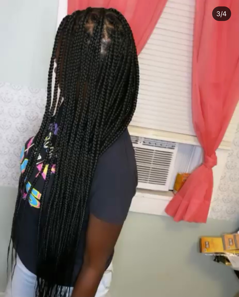 Butt Length Medium Knotless