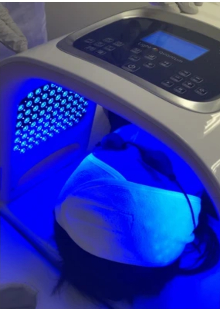 LED facial