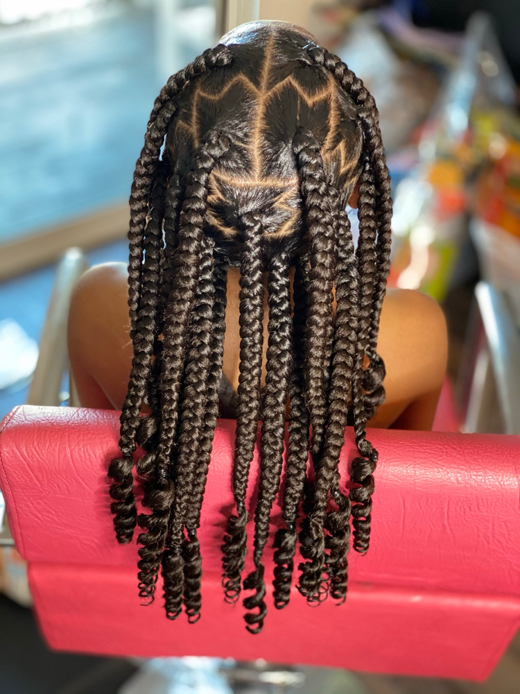 Kids Large Knotless W/ Curls
