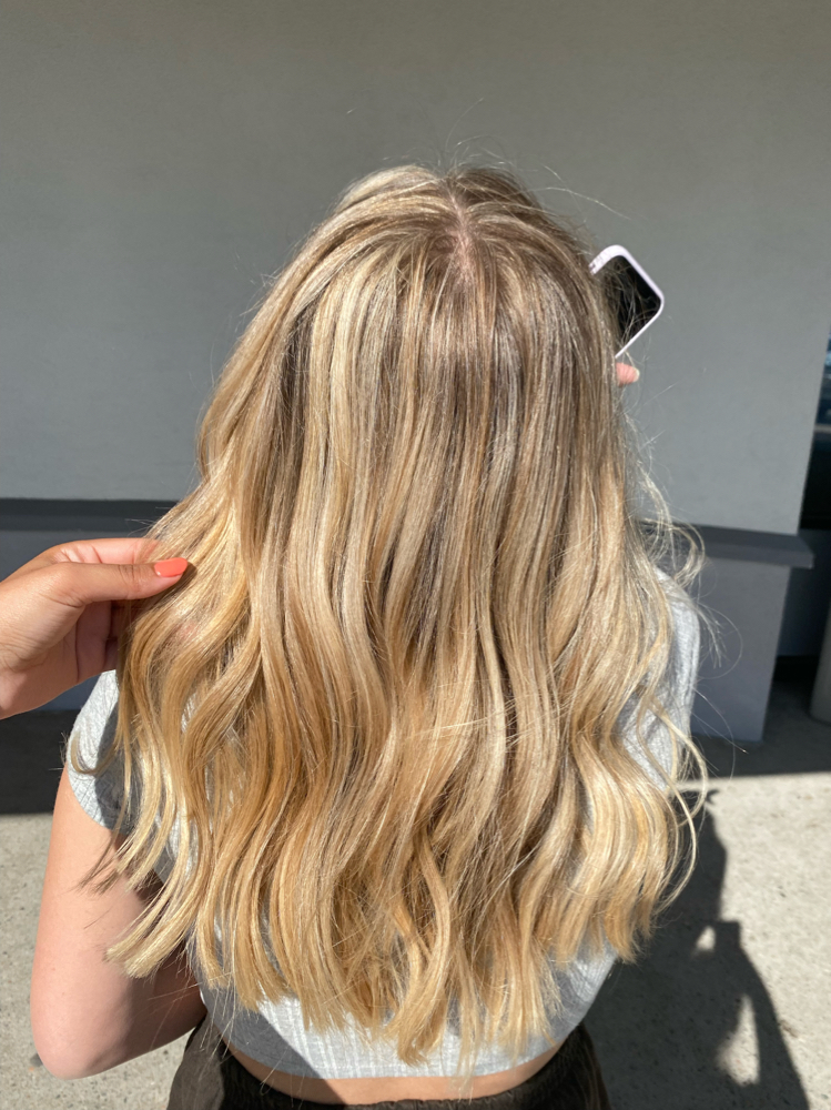 Toning/Glossing + Haircut