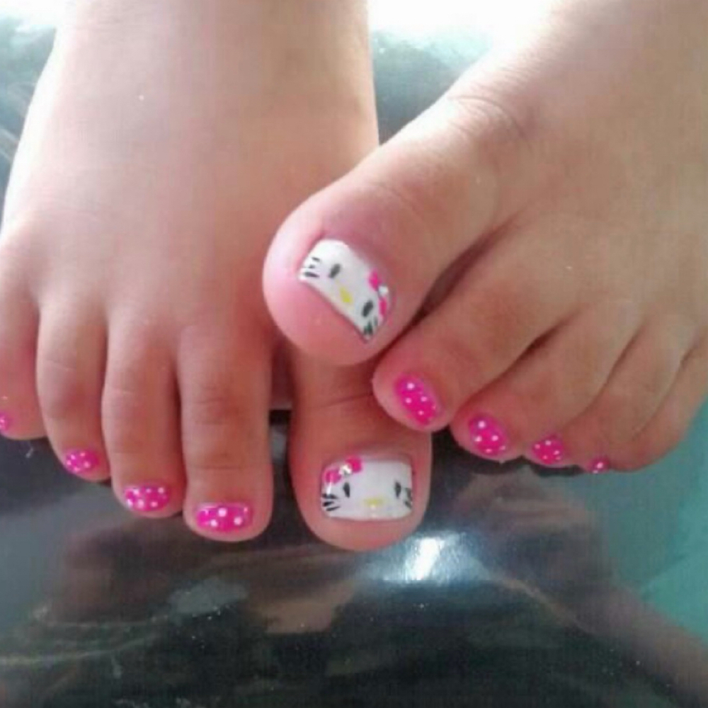 Kids Pedicure at Pops Polish in Terre Haute, IN