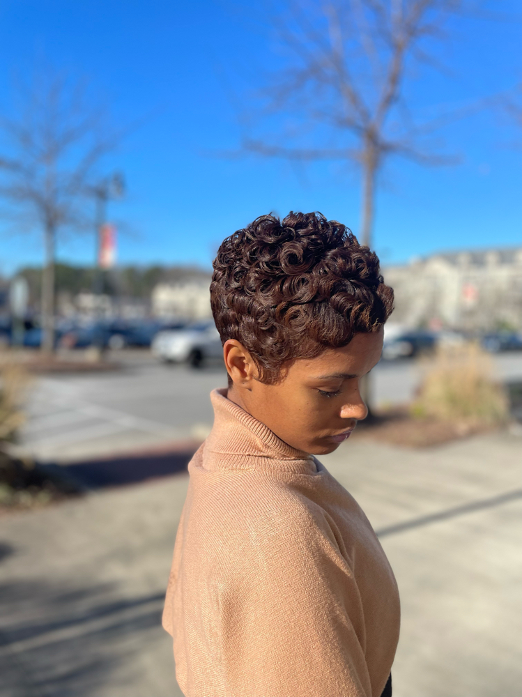 Shampoo & Style