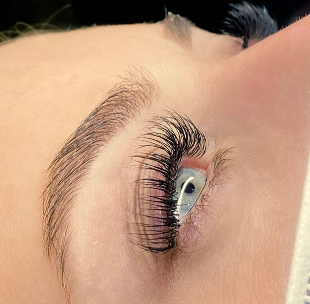 LASH LIFT & TINT