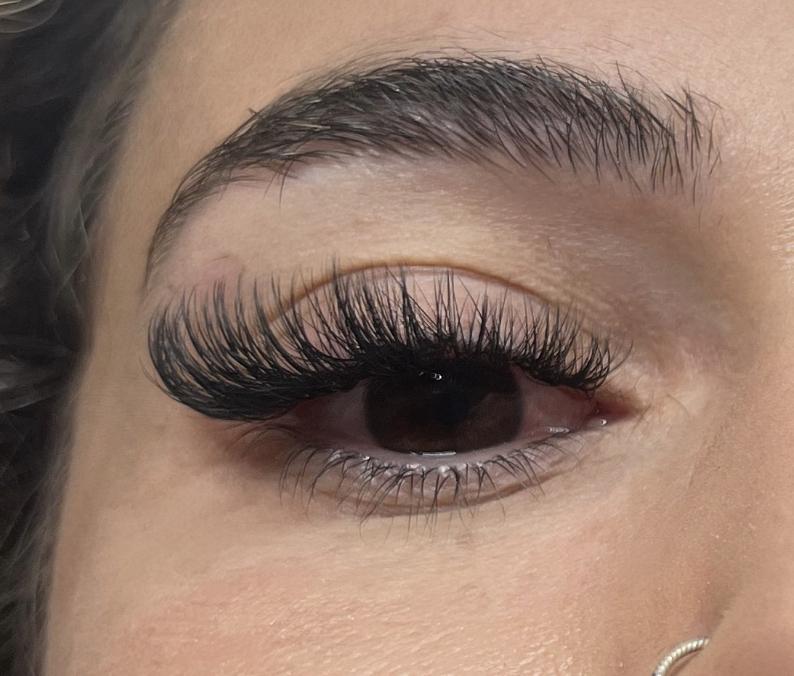 Hybrid Fill (2+ Weeks) at The Lash Room LV in Las Vegas, NV