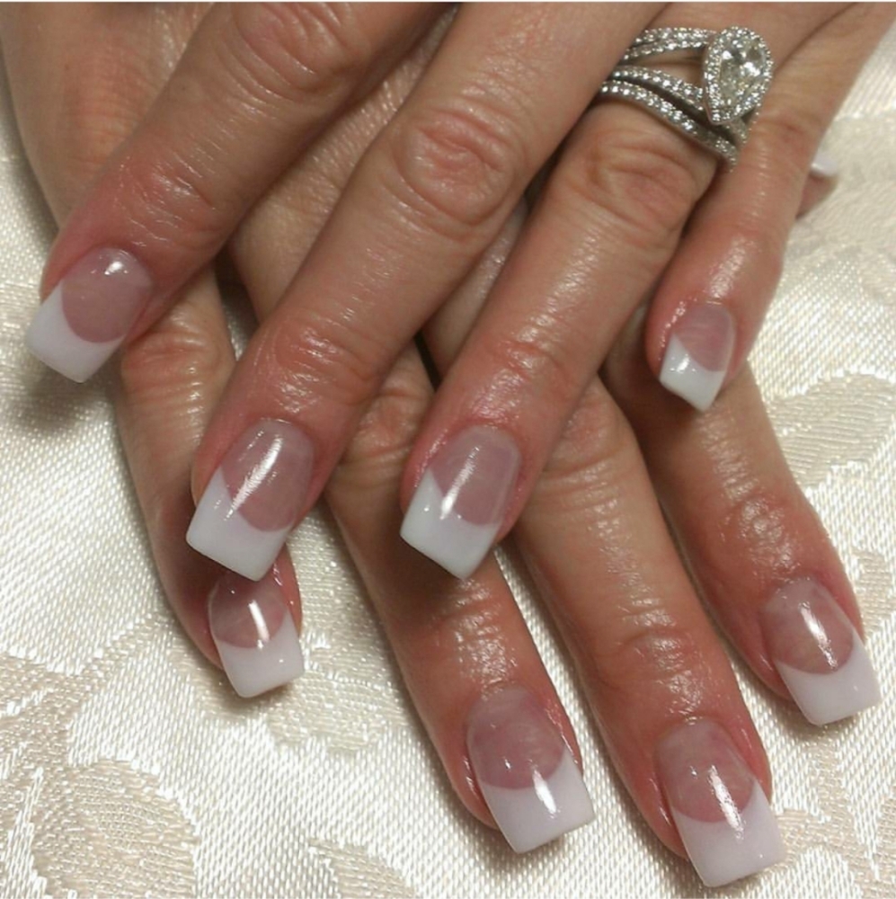 Full Set Pink And White Acrylic