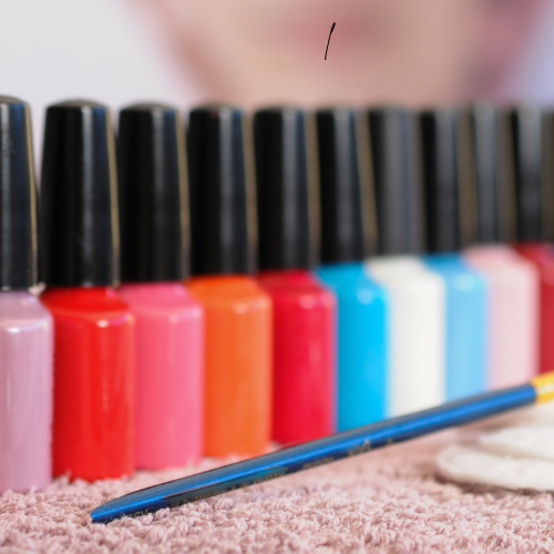 Shellac Manicure at Modern Silhouette in Cincinnati, OH