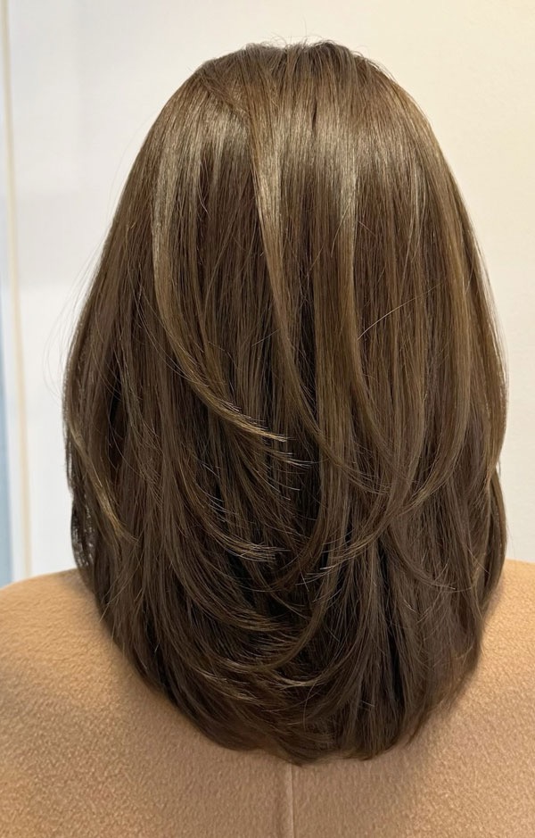 Signature Haircut- Medium Length