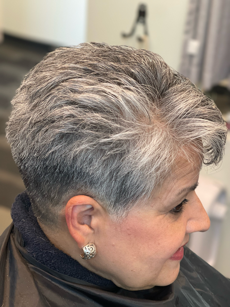 Woman’s Haircut And Style at Pamela Piper @ Shadow Salon in Kingsport, TN