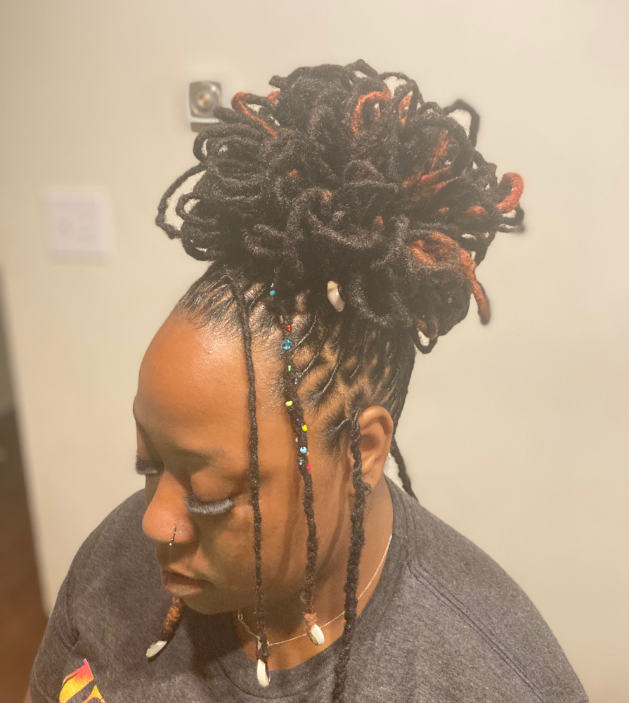 Retwist with Simple  style