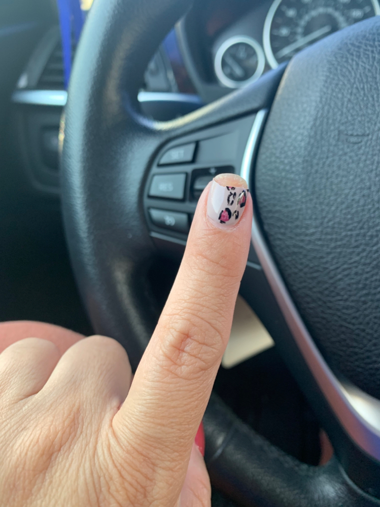 Nail Fix at Caro’s Nails in Hanford, CA