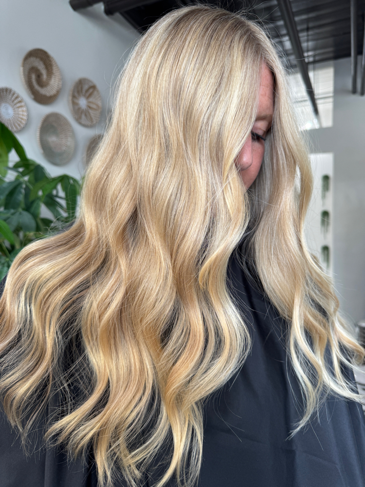 FULL CUSTOM COLOR SESSION