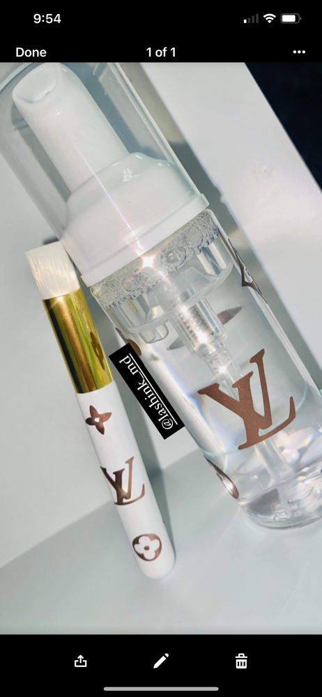 Lash Shampoo