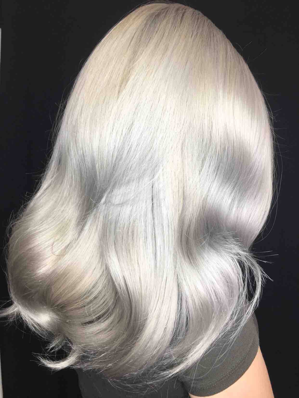 Blonde New Growth