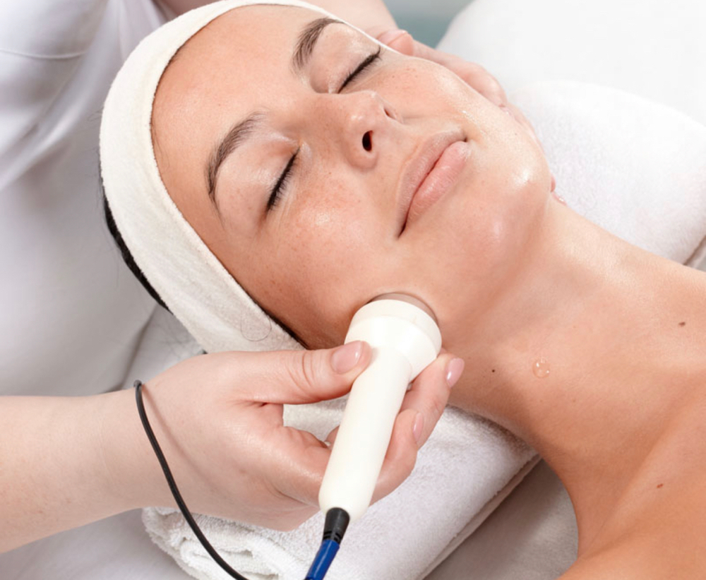 6 SESSIONS-FACE LIFT TREATMENT