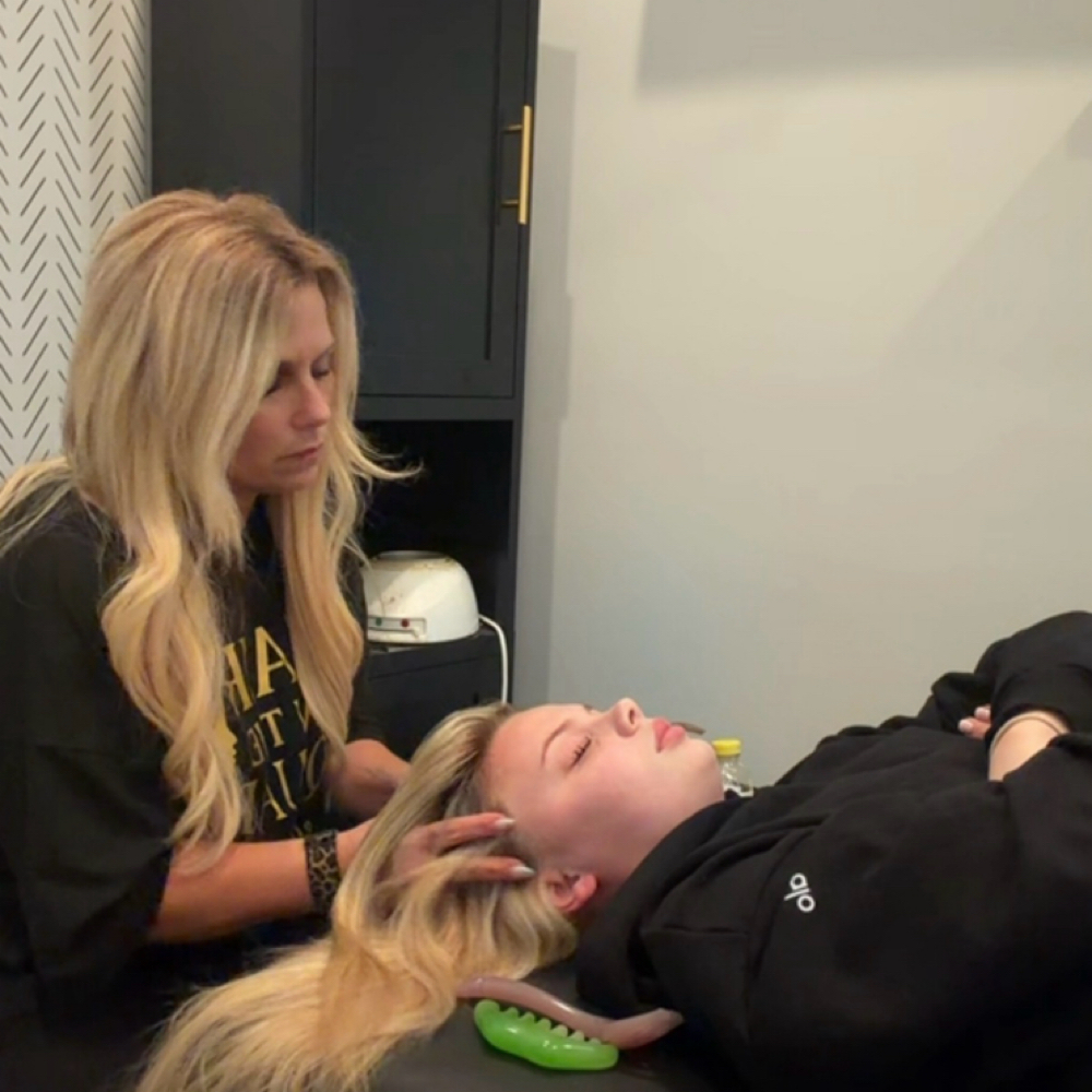 Hair Play 25 Minutes 💖 at Hair by Sarah - Hair In The Square Beauty Bar in Lynn, MA