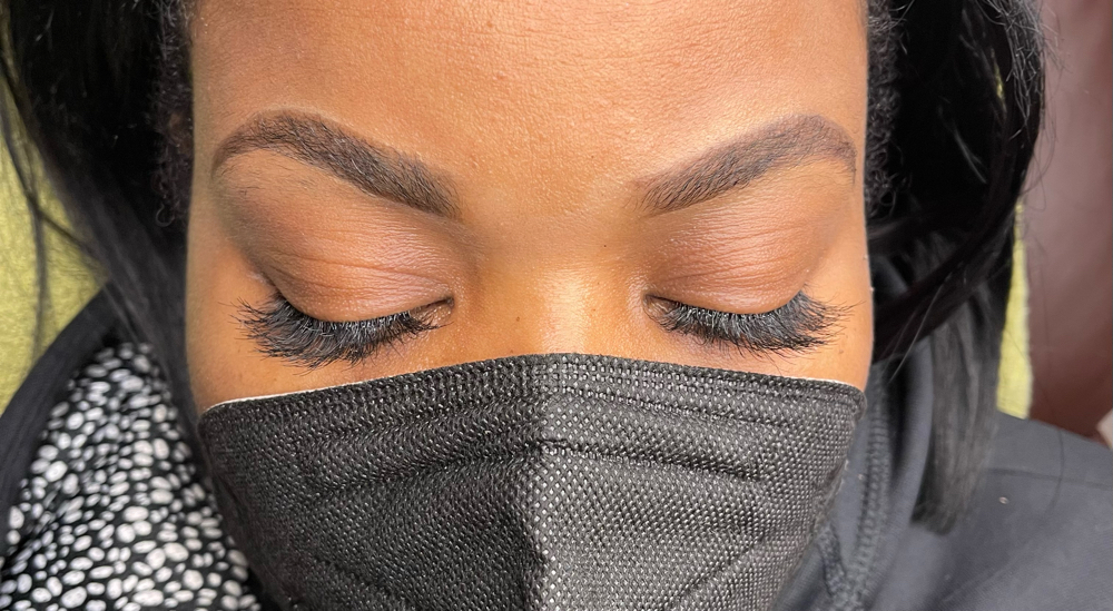 Brow Shape & Contour
