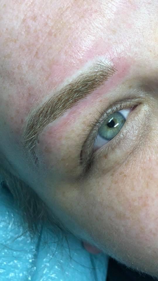 Eyebrow Microblading