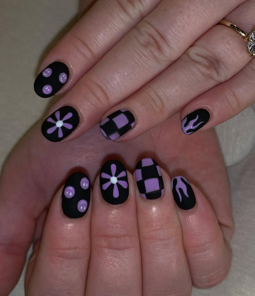 Tier 2: Detailed Nail Art