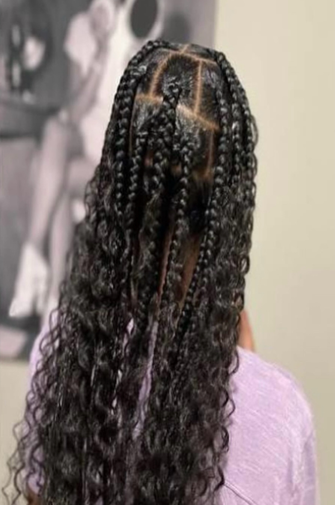 Jumbo Knotless Goddess Braids