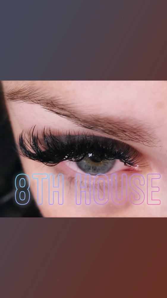 Libra Rising Eyelash Extensions