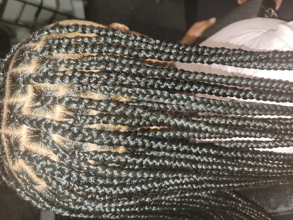 Small Knotless Braids