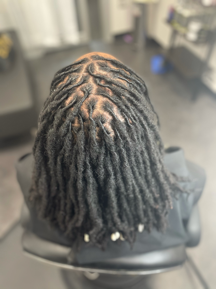 Medium Size Loc Retwist Wash Includ
