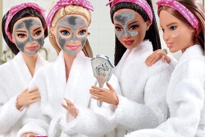 Come on Barbie let’s glow Facial!✨