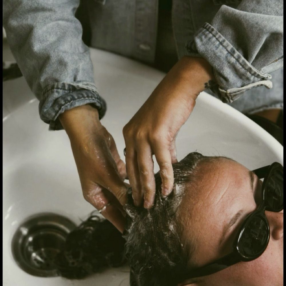 Shampoo Blow Out at LooksbyLainey in Kingsport, TN