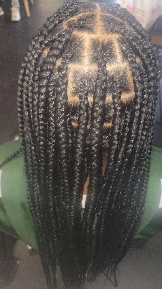 Medium Knotless Braids