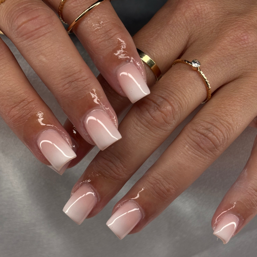 Design Tier 2 at Nail Therapy by Bri in Miramar, FL