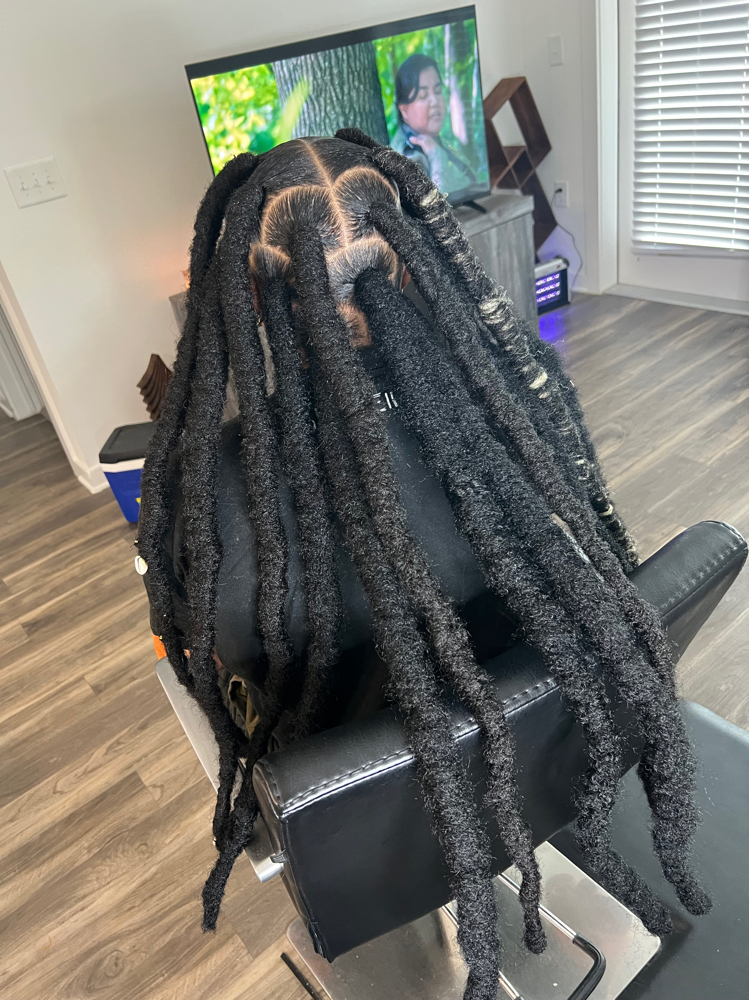 Faux Wicks at Krowned By Kee LLC in North Charleston, SC