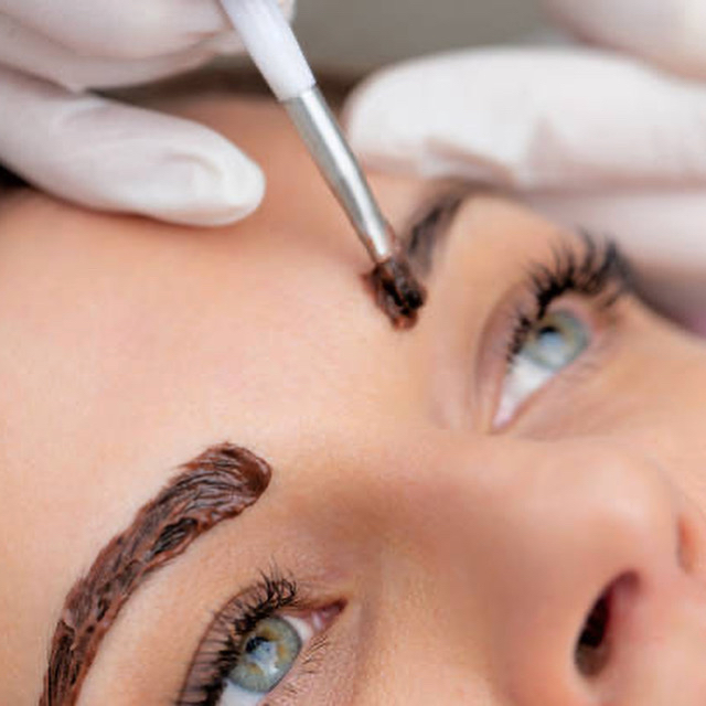 Eye Brow Tinting