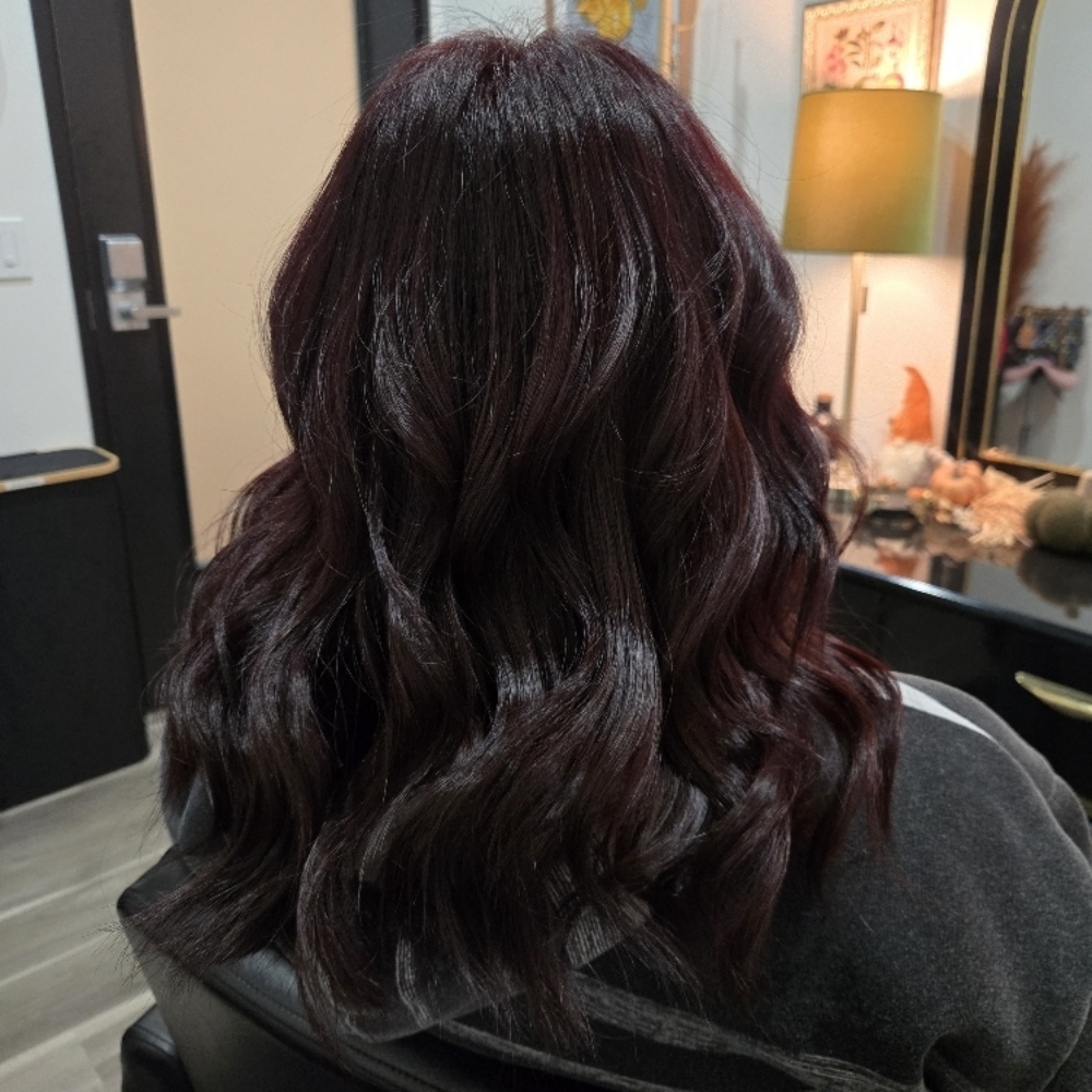Solid Color at 𝓑𝓮𝓵𝓵𝓪 𝓑𝓵𝓸𝓷𝓭𝓮𝓼 ☾ in Modesto, CA