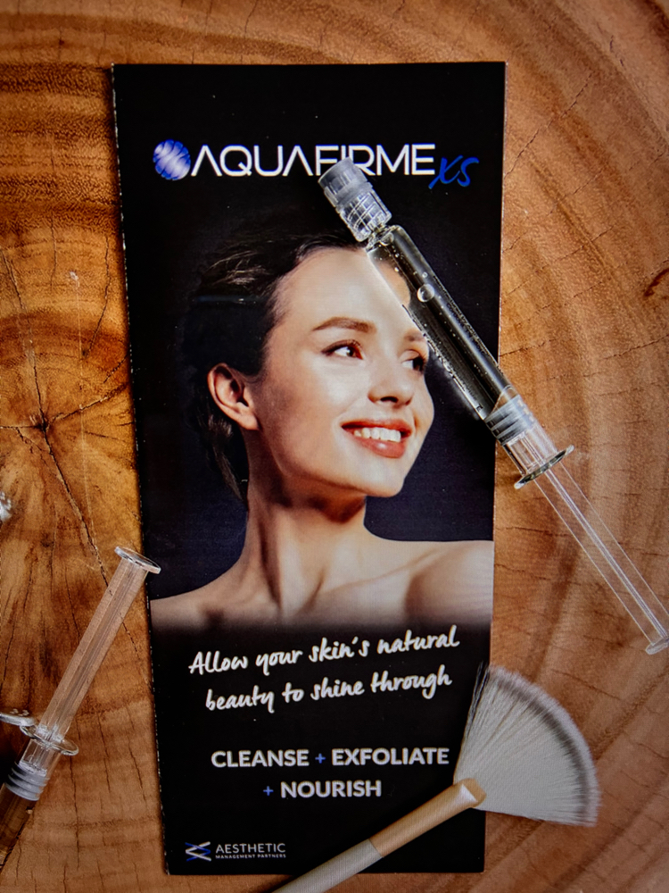 Aquafirme XS- Hydroglow Facial