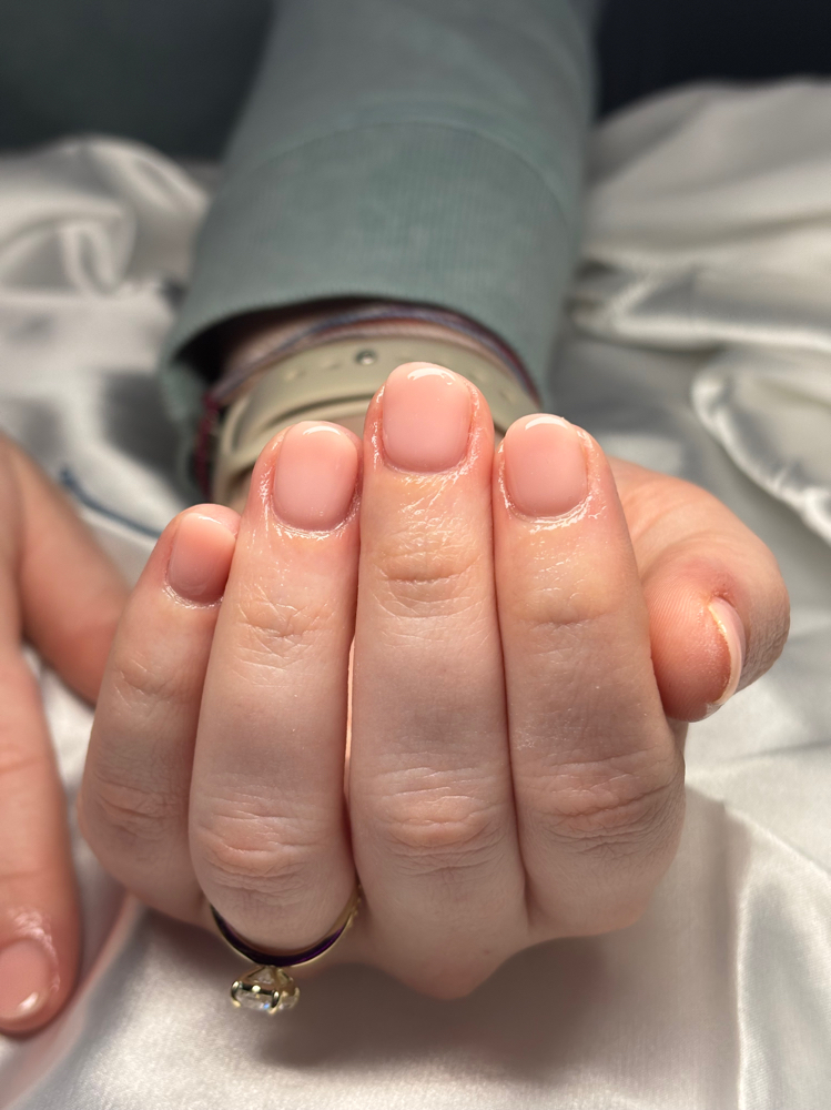 Rubber Base Gel Mani