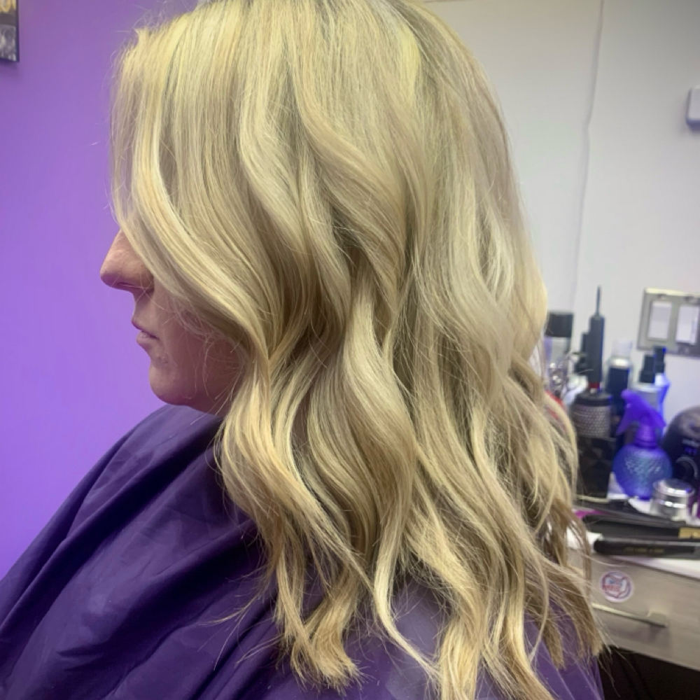 Full Highlight With Haircut at Serensnippity in Perrysburg, OH
