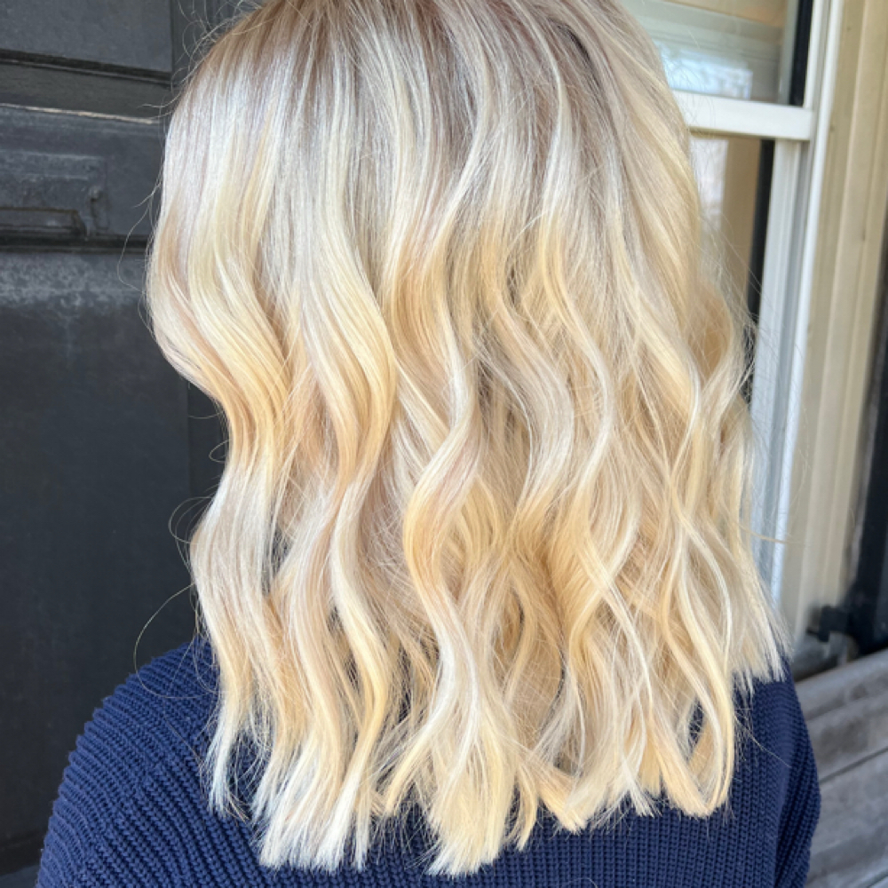 Full Foil Highlight With Haircut at Mane Haven at Elite Salons and Suites in West Chester, PA