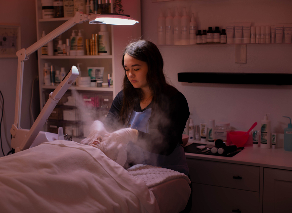 Revived Facial (60 Minutes)