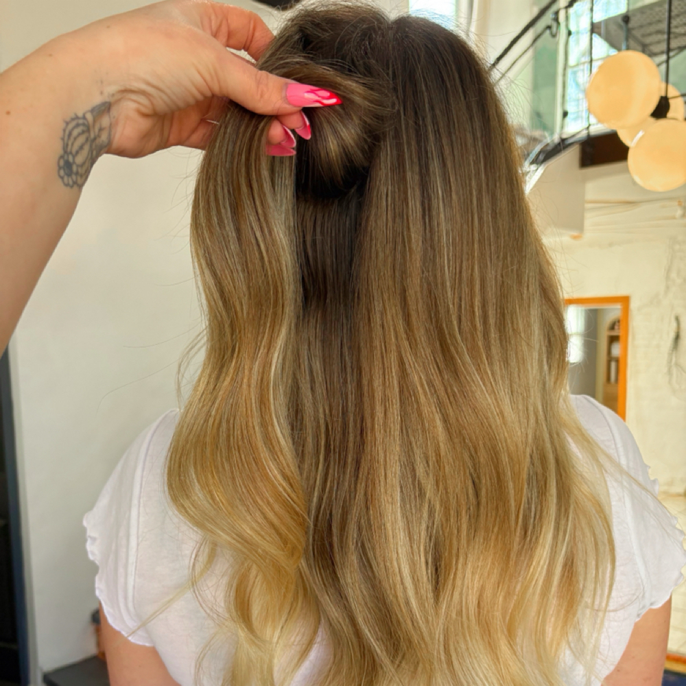 Balyage at The Blonding Baddie in Louisville, KY